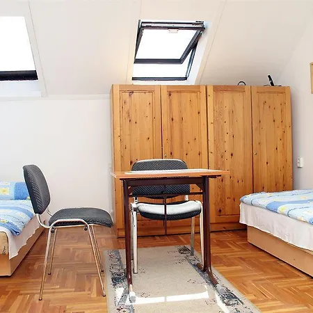 Professor'S Guest House Apartament