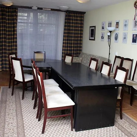 Professor'S Guest House