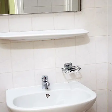 Apartment Professor'S Guest House *