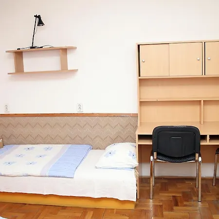 Professor'S Guest House