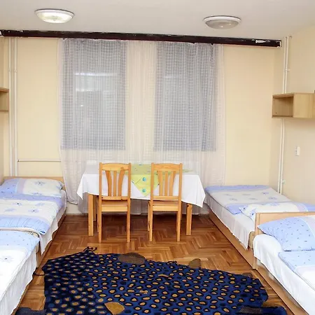 Professor'S Guest House