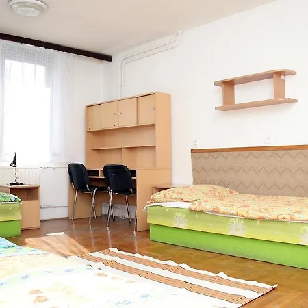 شقة Professor'S Guest House بودابست
